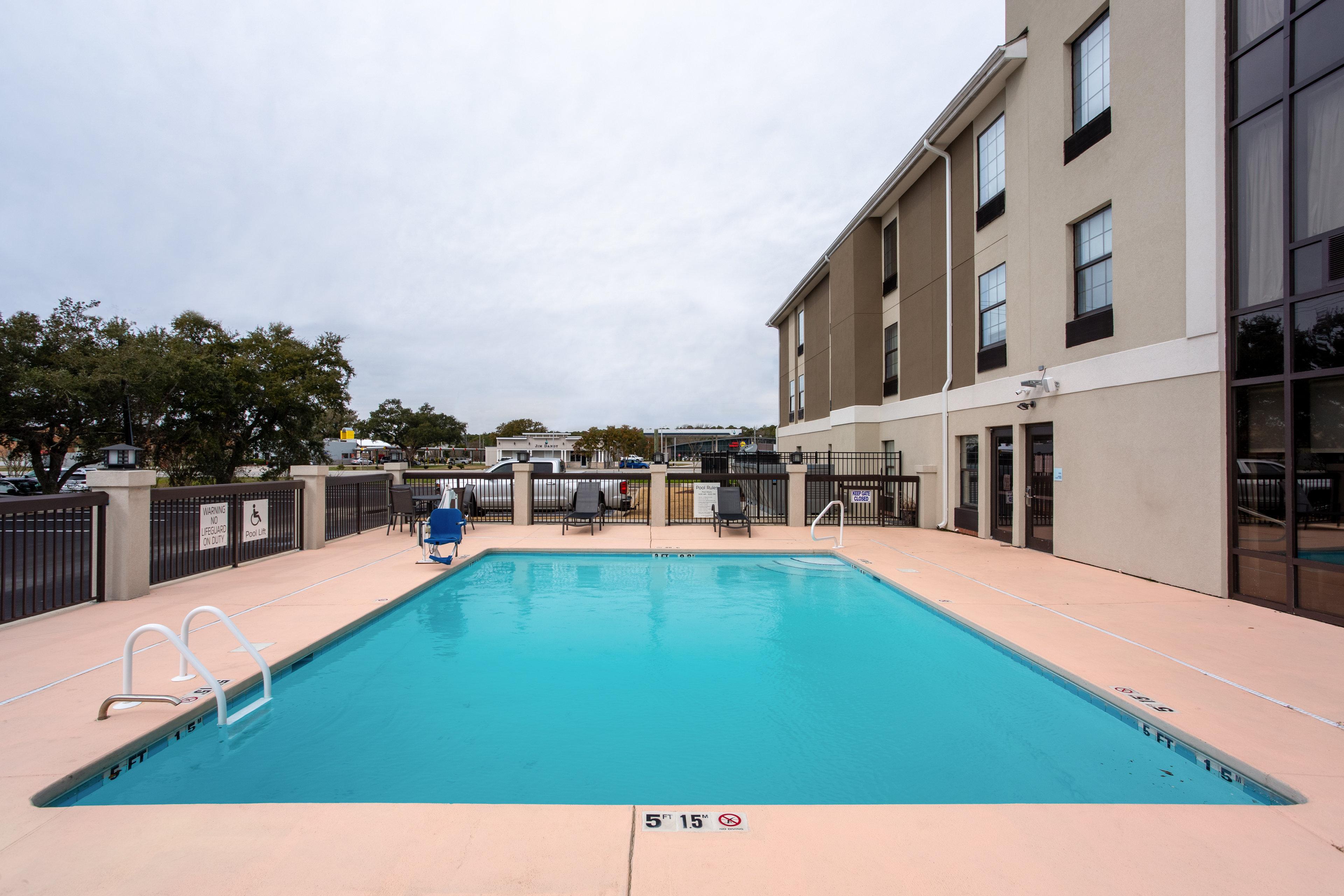 Holiday Inn Express & Suites - Morehead City By Ihg Exterior foto