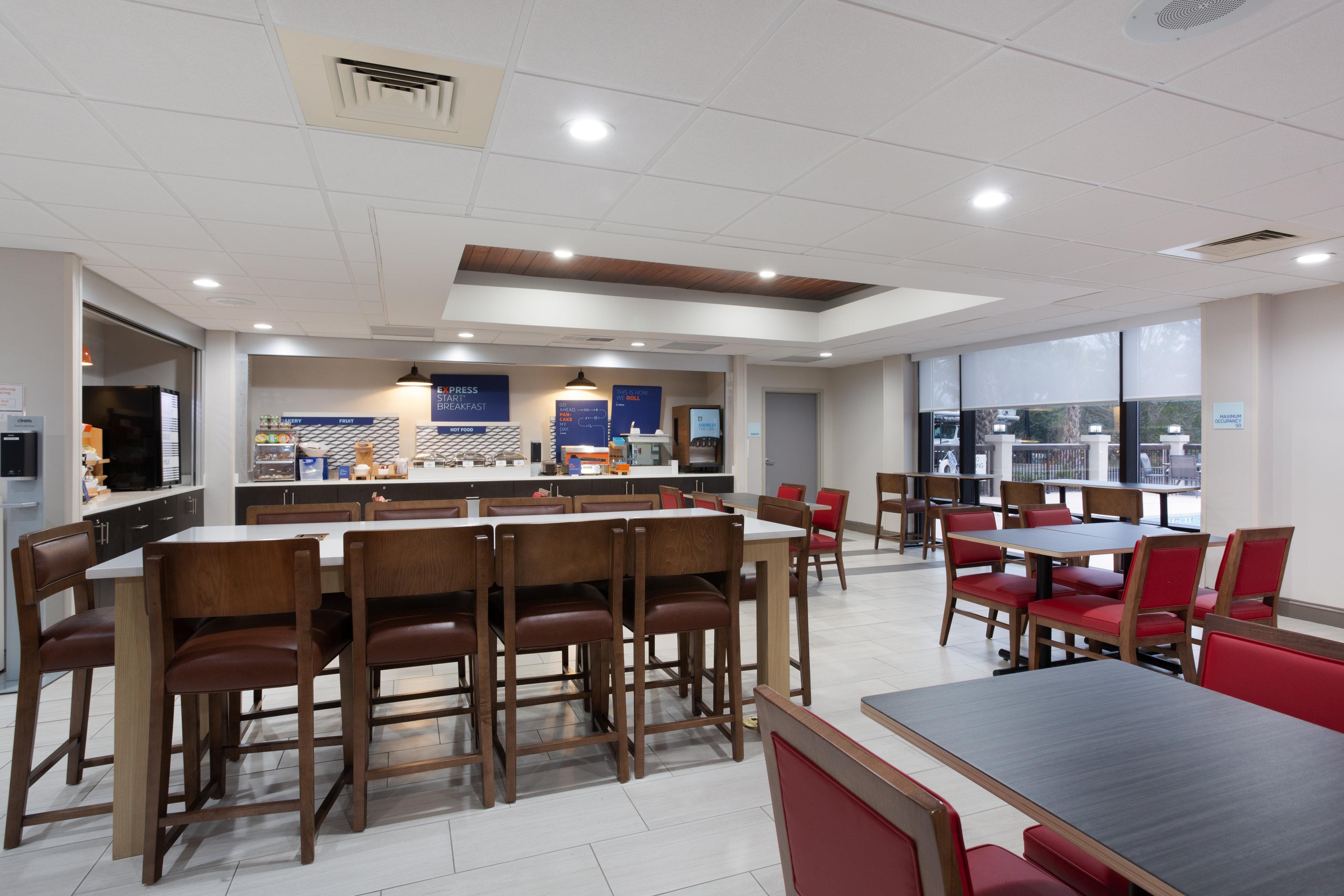 Holiday Inn Express & Suites - Morehead City By Ihg Exterior foto
